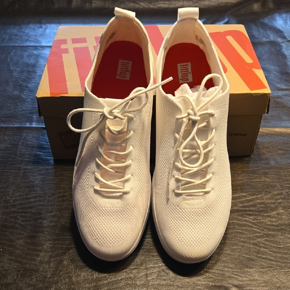 Fitflop Classic White Lace-Up Sneakers - Picture 3 of 5